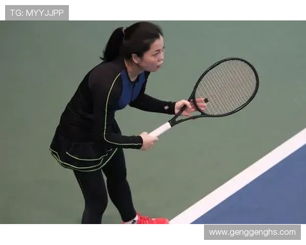 南京网球队逆袭之路:挑战赛中的拼搏与荣耀展现 南京网球队逆袭之路:挑战赛中的拼搏与荣耀展现