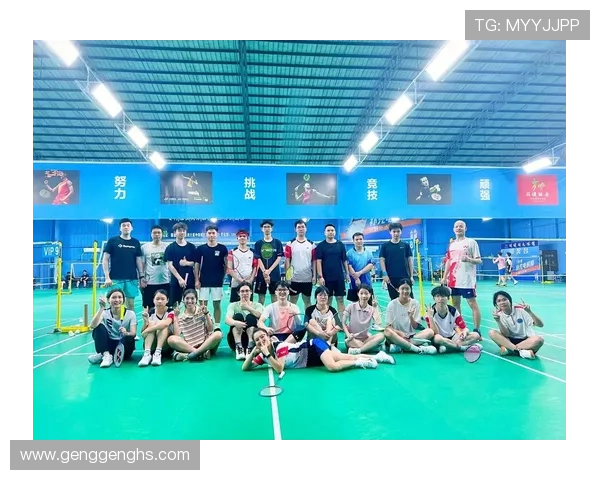 武汉羽毛球队与南京羽毛球队赛后复盘团队协作的成功与不足分析 武汉羽毛球队与南京羽毛球队赛后复盘团队协作的成功与不足分析