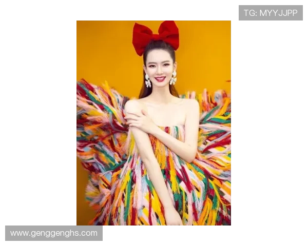 足球明星时尚帽子搭配女神风范解析与穿搭技巧分享 足球明星时尚帽子搭配女神风范解析与穿搭技巧分享