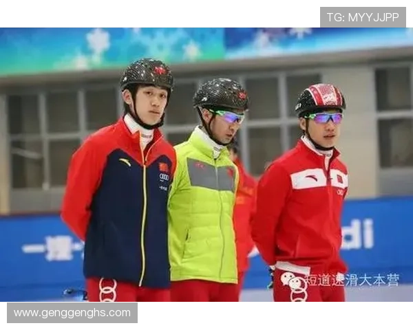 重庆网球队在亚运会上的默契配合展现团队精神与竞技实力 重庆网球队在亚运会上的默契配合展现团队精神与竞技实力